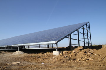 Toit de hangar photovoltaïque