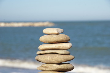 Fototapeta na wymiar relaks stos kamieni na plaży