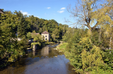 Fototapeta na wymiar The river Sarthe at Saint-Ceneri-le-Gerei