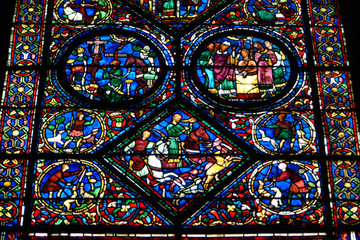 Vitraux de la cathédrale de Chartres.