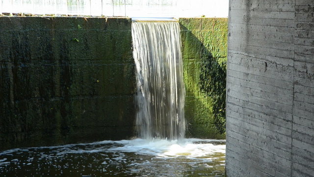 summer lake cascade construction