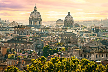 Fototapeta na wymiar Widok z Rzymu z Castel Sant'Angelo, Włochy.
