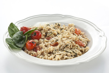 risotto with spinach and tomatoes