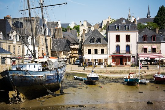Auray - Le port de Saint-Goustan (Morbihan, Bretagne))