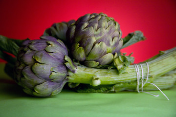 Obraz premium mazzo di carciofi