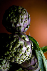 carciofi sul tavolo