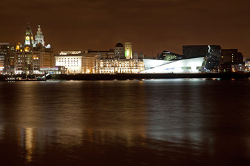Fototapeta na wymiar Liverpool night cityscape