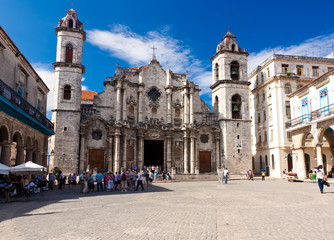 Fototapeta na wymiar Katedra w Hawanie