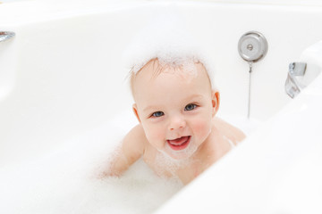Kid in bath