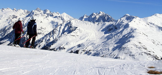 Fototapeta na wymiar piste de ski