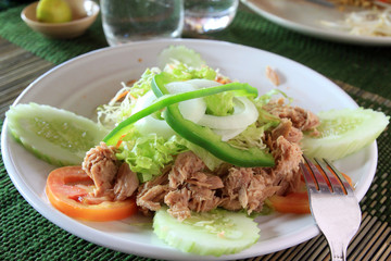 Insalata di tonno