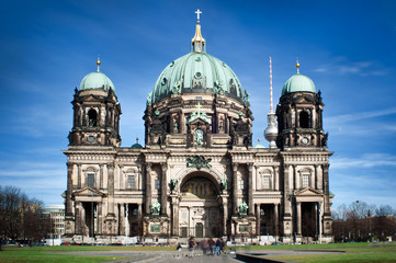 Fototapeta na wymiar Berliner Dom - Cathédrale de Berlin - All Mange