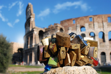 love locks in rome