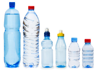 Naklejka premium Many water bottles isolated on white
