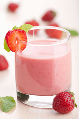 strawberry smoothie