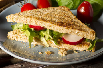 Sandwich mit Salat