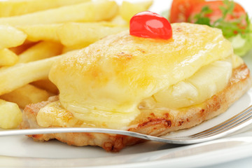 Schweinesteak Hawaii, Pommes frites