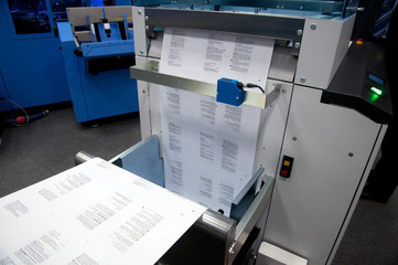 Print shop (press printing) - Finishing line