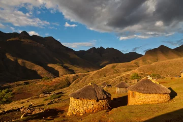 Foto op Plexiglas Village in a valley in beautiful light © pwollinga