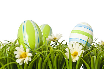 Ostereier in der Wiese