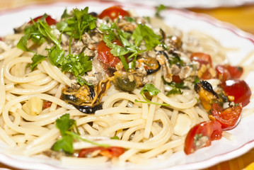 Spaghetti with mussels