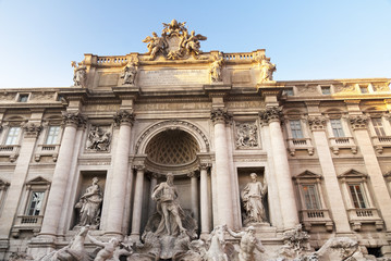 Fototapeta na wymiar Fontanna di Trevi w Rzymie, Włochy