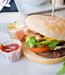 Cheese burger