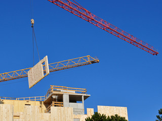 baustelle mit kran