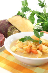 Steckrübeneintopf mit Rindfleisch