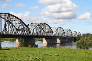 Fototapeta na wymiar Wisła most w Grudziądzu, Polska