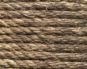 Bind tightly to the rope strength .