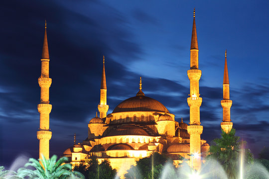 Blue Mosque at night in Istanbul
