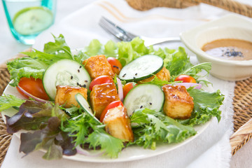 Tofu Salad with sesame dressing