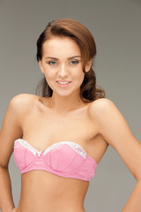 Obraz premium beautiful woman in bra