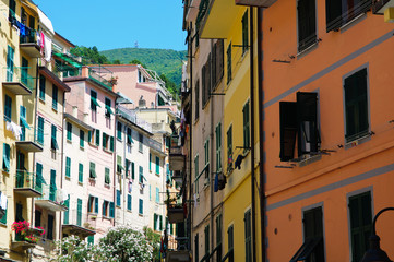 Fototapeta na wymiar Buildings in Cinque Terre Italy