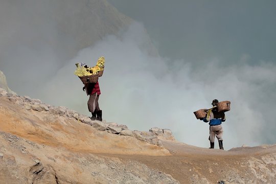 Mineur &agrave; Kawah Ijen