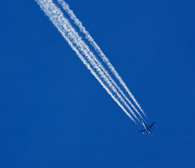 Contrail