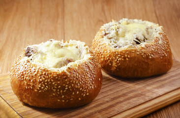 roll stuffed cheese