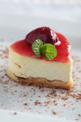 Cheesecake with jam