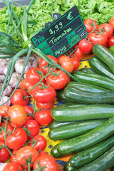 étalage fruit et légume du marché