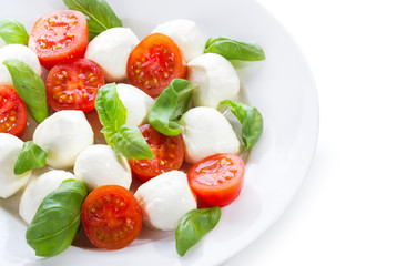 salad with mozzarella