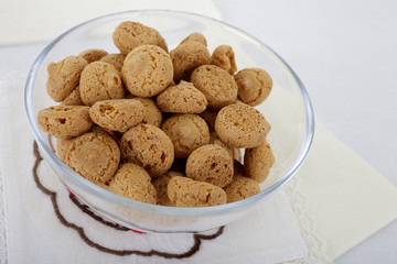 Amarettini