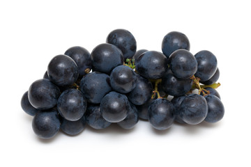 bunch of blue grapes
