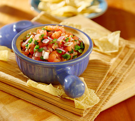 salsa with tortilla chips