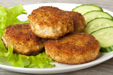 Meat patties with vegetables