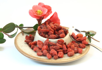 Baies séchées de goji (Lycium barbarum ou Lycium chinens)
