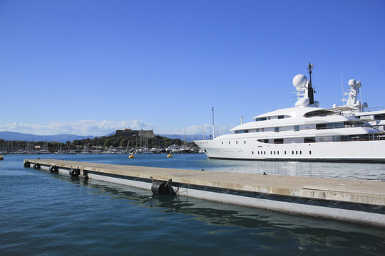 super yacht antibes harbor french riviera