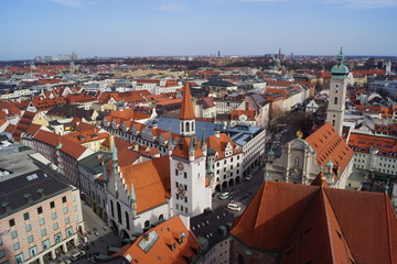 Fototapeta na wymiar Blick über München