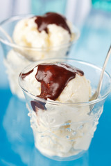 vanilla ice cream with chocolate