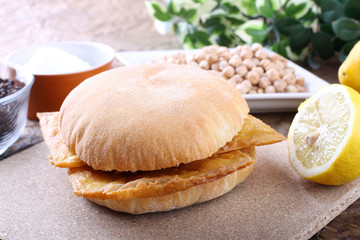 Sandwich with panelle